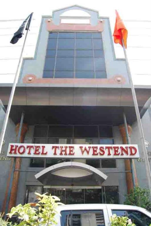 Hotel The Westend Αχμπανταμπάντ Εξωτερικό φωτογραφία