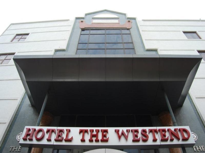 Hotel The Westend Αχμπανταμπάντ Εξωτερικό φωτογραφία