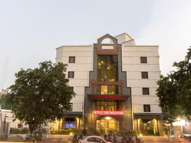 Hotel The Westend Αχμπανταμπάντ Εξωτερικό φωτογραφία