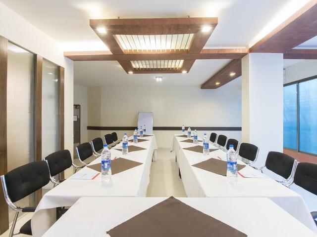 Hotel The Westend Αχμπανταμπάντ Εξωτερικό φωτογραφία