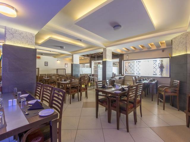 Hotel The Westend Αχμπανταμπάντ Εξωτερικό φωτογραφία