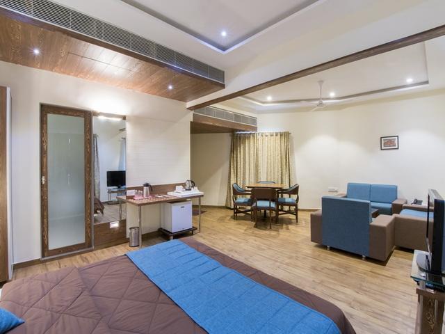 Hotel The Westend Αχμπανταμπάντ Εξωτερικό φωτογραφία